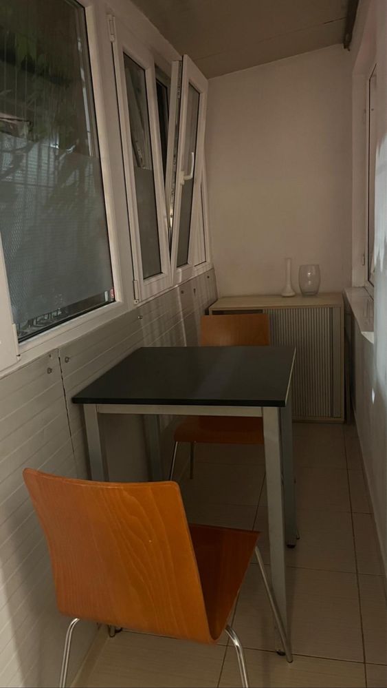 Apartament doua camere de vanzare