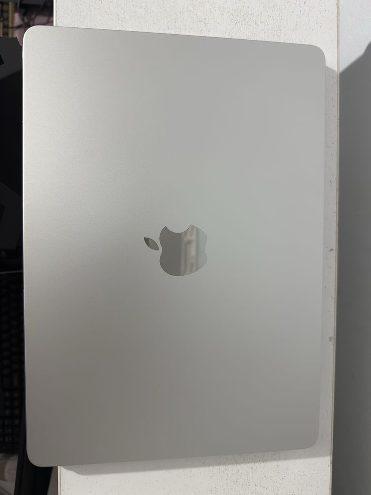 Macbook Air M2/8/512/ful box ideal