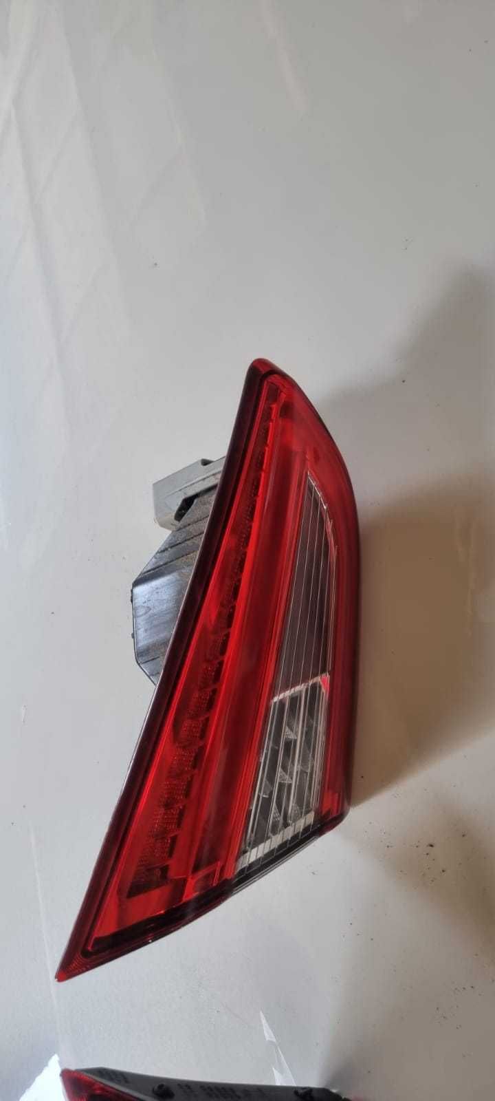 Lampa tripla stop aripa haion portbagaj originala Maserati Ghibli