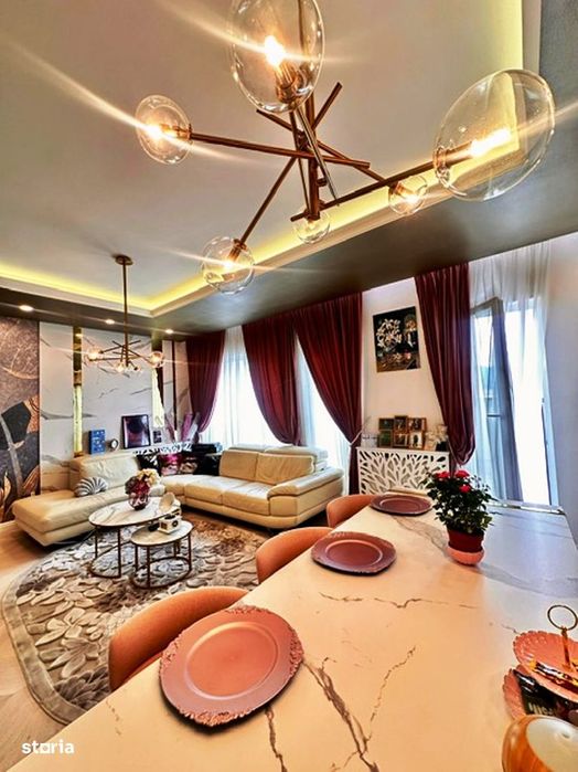 APARTAMANT DE LUX, 2camere spatioase, terasa, parcare exterioara!