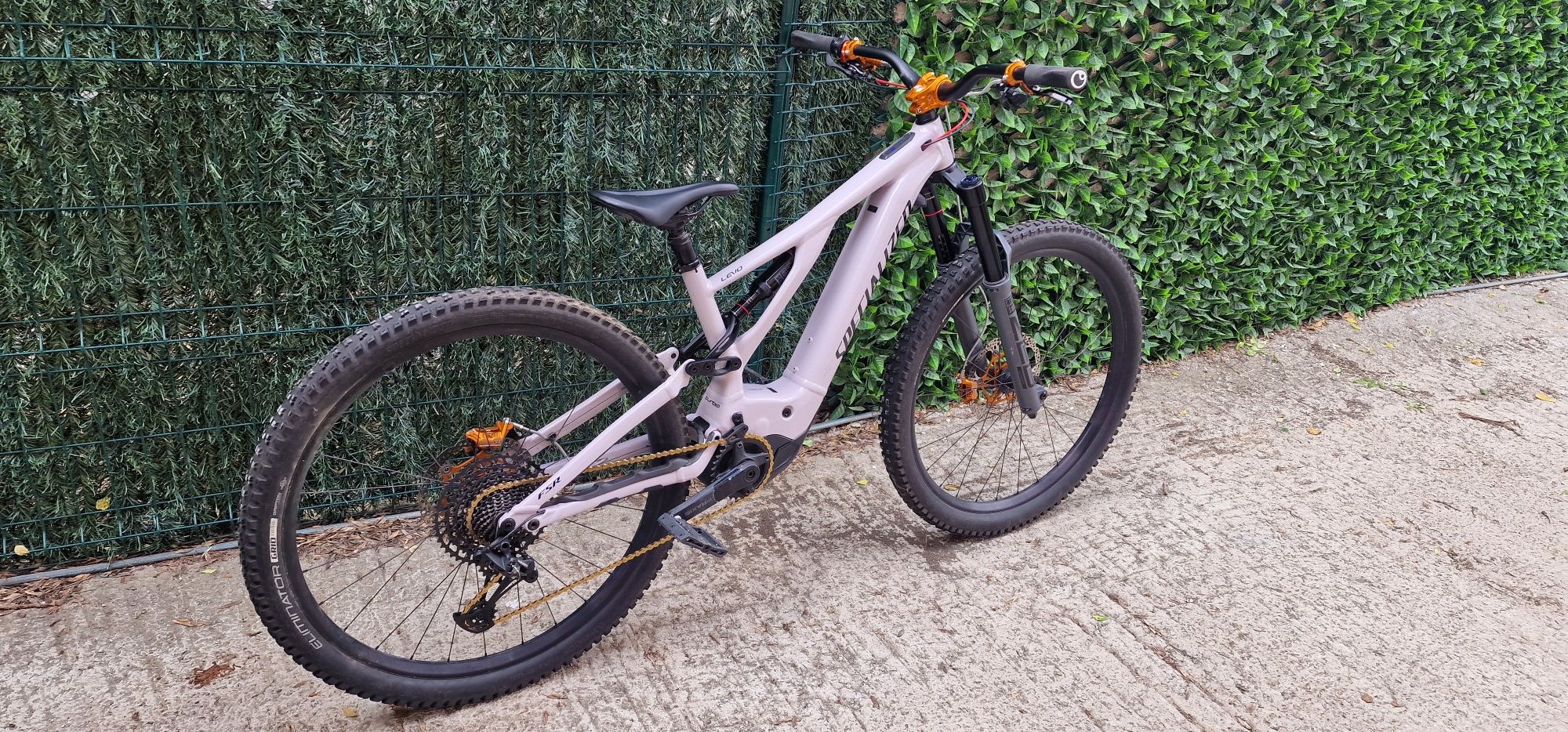 Електрическо колело Specialized Turbo Levo