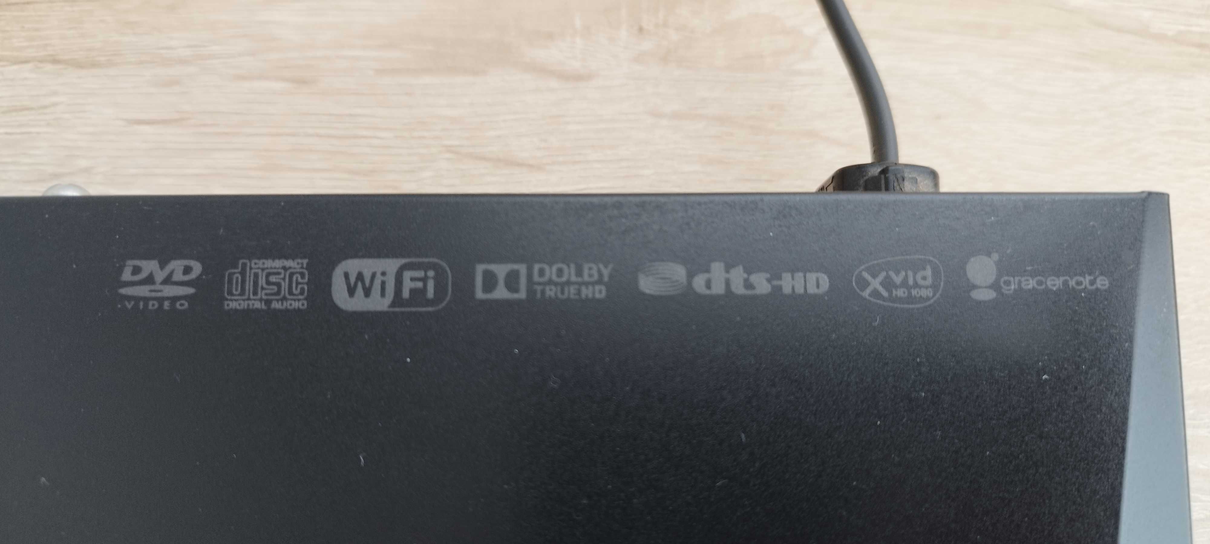 3D, Blu-ray, Wifi, Bluetooth домашно кино Sony BDV e2100