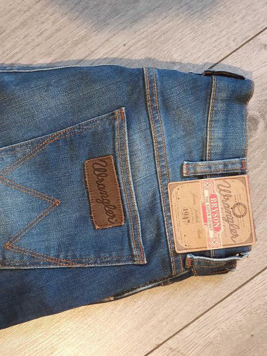 (NOU) Blugi barbati WRANGLER "BRYSON" Skinny - Marimea W28 L32