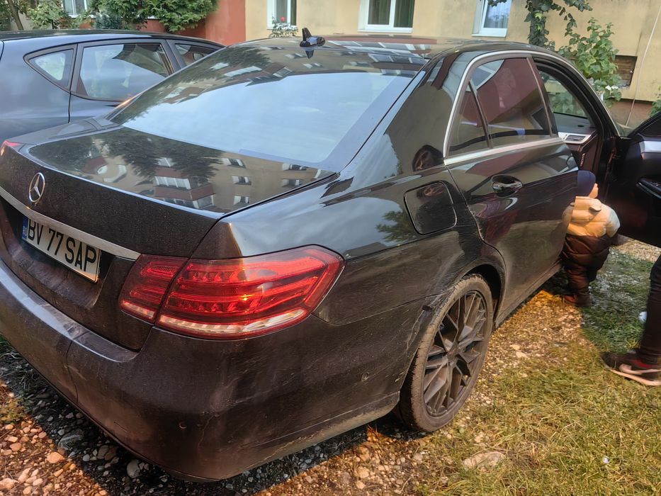 Vând Mercedes e200 an 2015