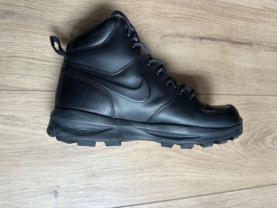Обувки Nike Manoa 42
