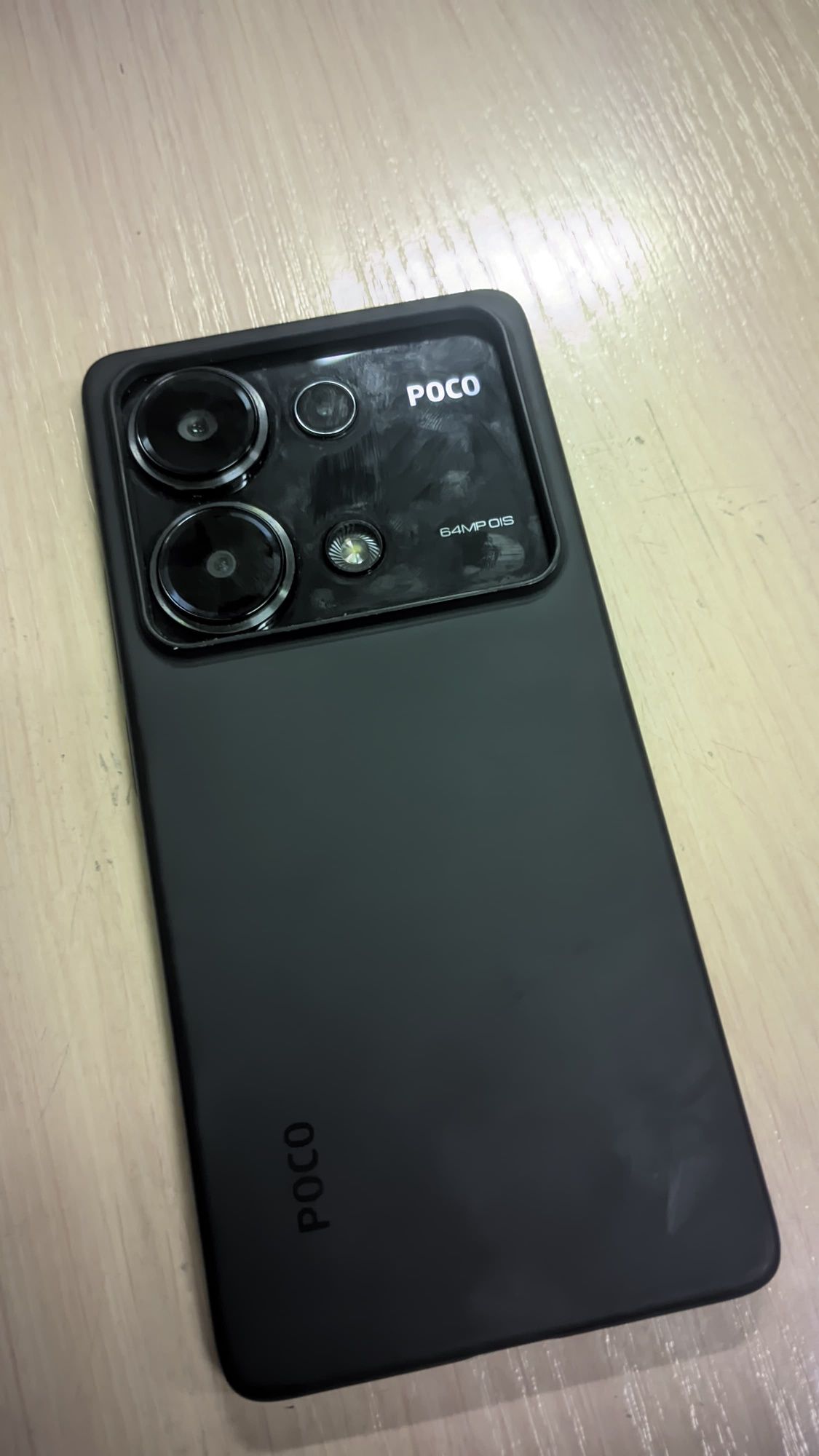 Продаётся poco m6 pro, почти новый