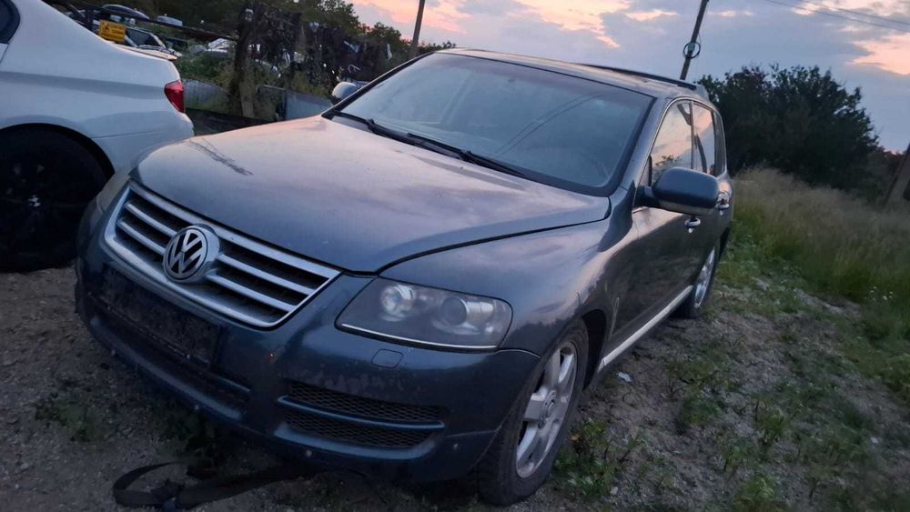 Aripa fata stanga dreapta VW Touareg 3.0 TDI 2006 - Piese  dezmembrari