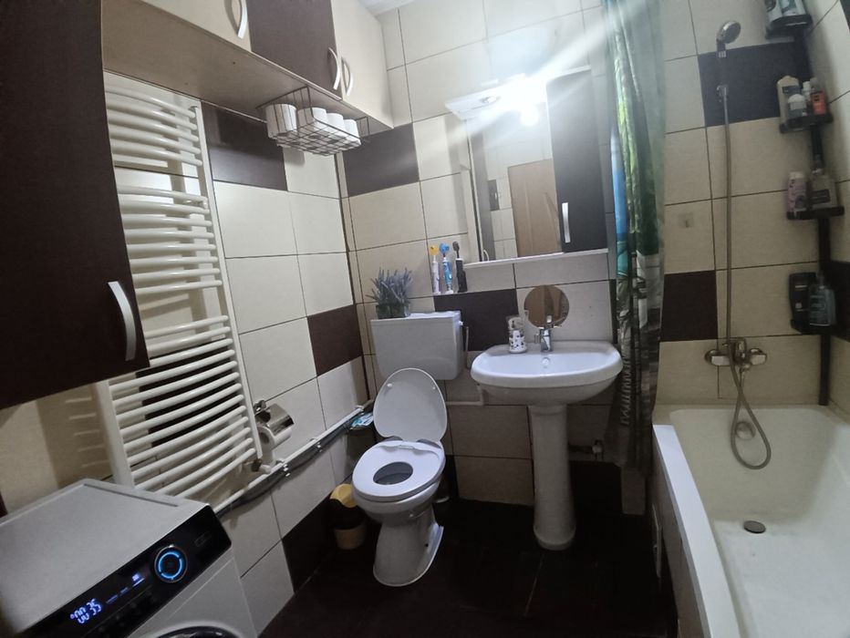 Vând Apartament 2 camere MB uri