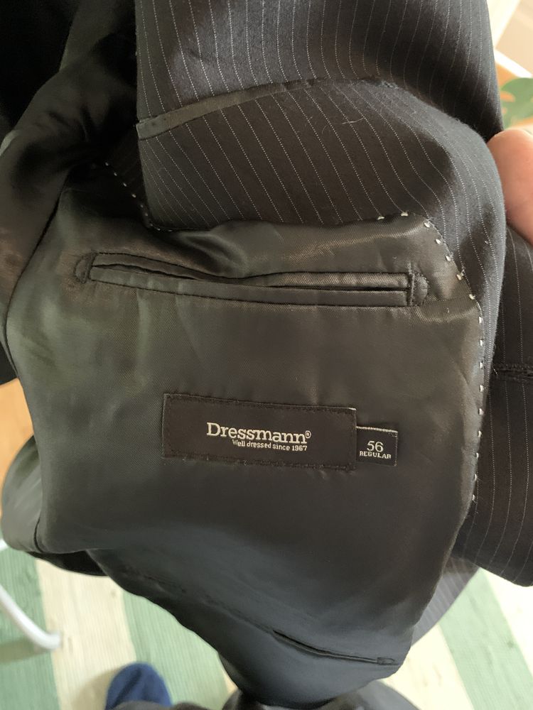 Costum Dressman negru cu dungi