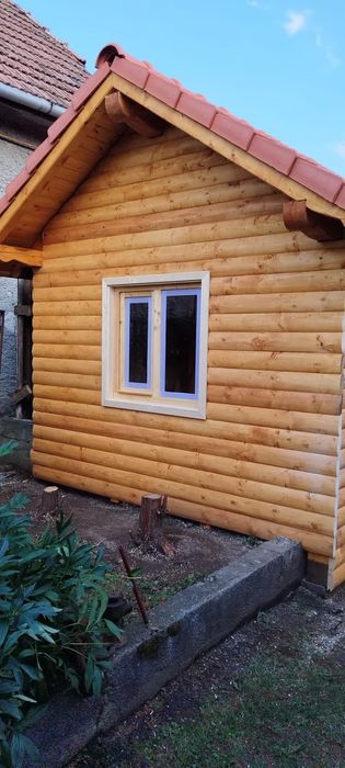 Lambriu semi rotund / drept Estenta Molid – Calitate Superioară