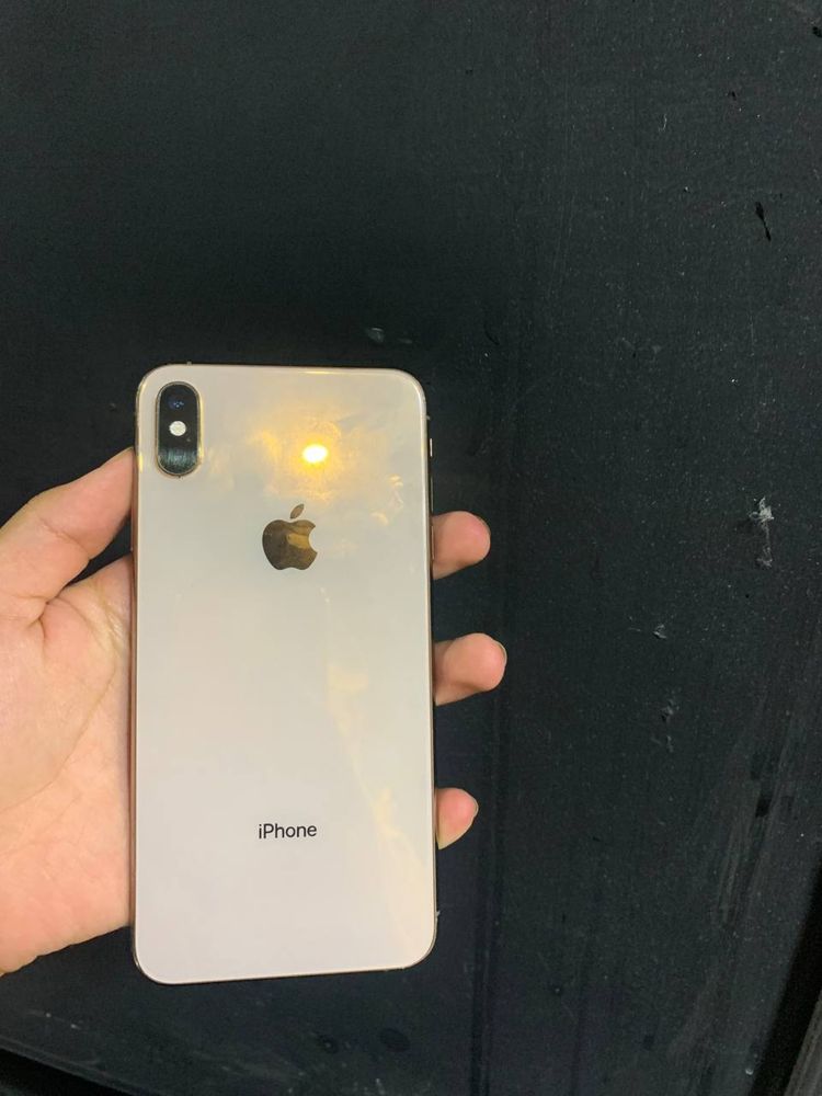 Iphone xs max sotiladi