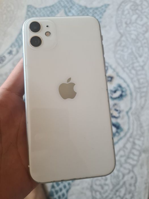 iphone 11 продам 30000