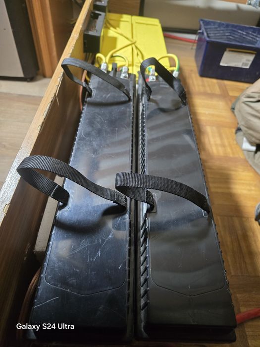 Vând 3 bateri cu gel pentru rulota