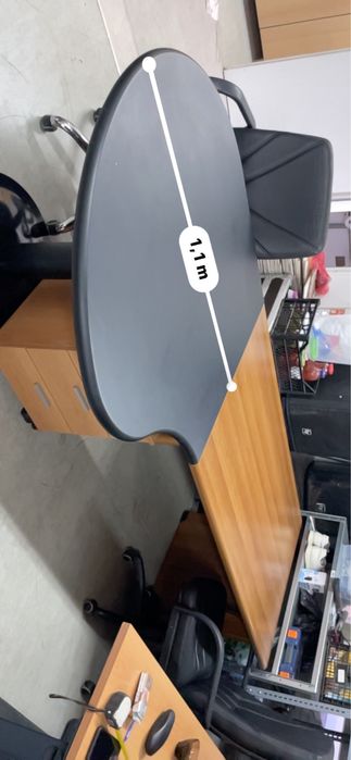 Birou stare foarte buna.Marerial solid