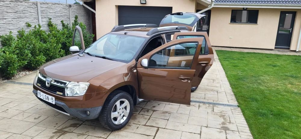 Dacia Duster 1.6 Benzina