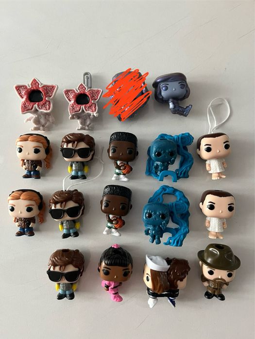 продам фигурки осд Kinder Joy