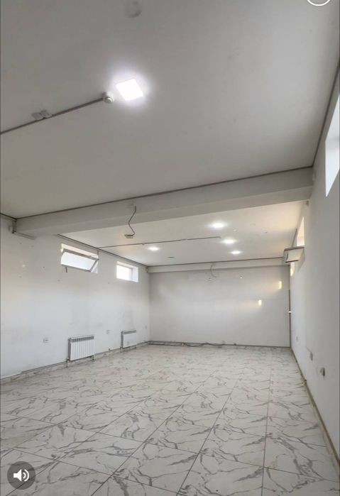 Аренда не жилого помещения 1000 м2 первая линия Кушбеги