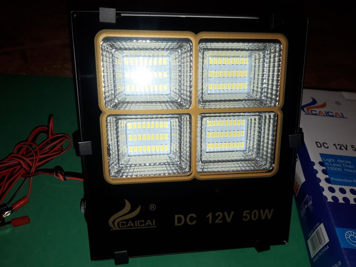 Proiector led 12v / 50w lumina alba camping, pescuit rezistent la apa!