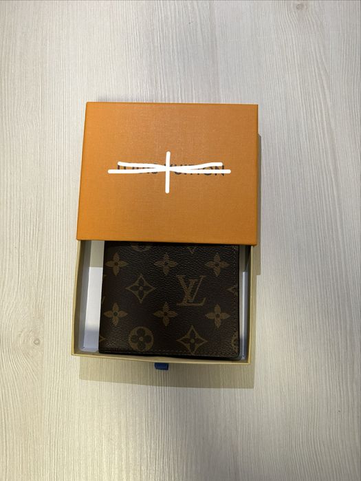 Portofel stoc limitat