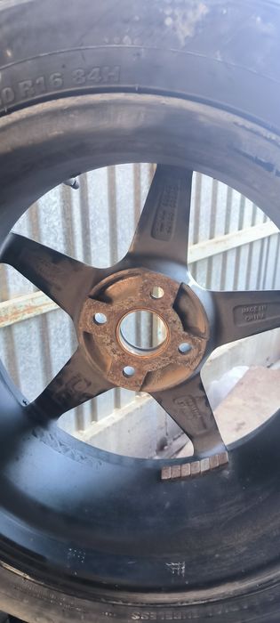 Шины с дисками  подходят на хондай