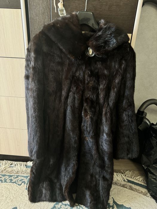 Женская норковая шуба