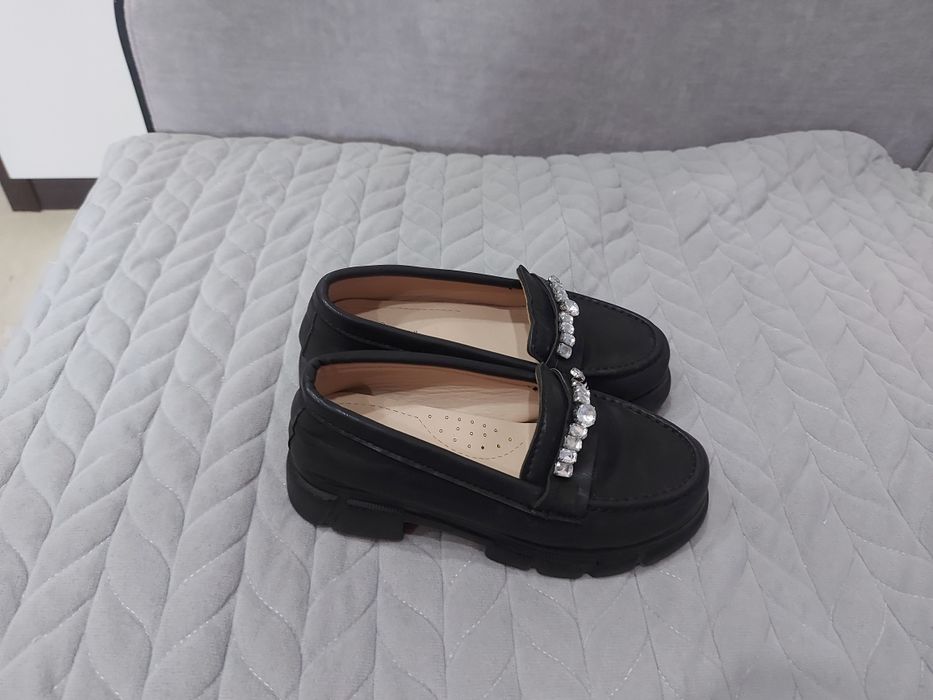 Отдам за шоколадку