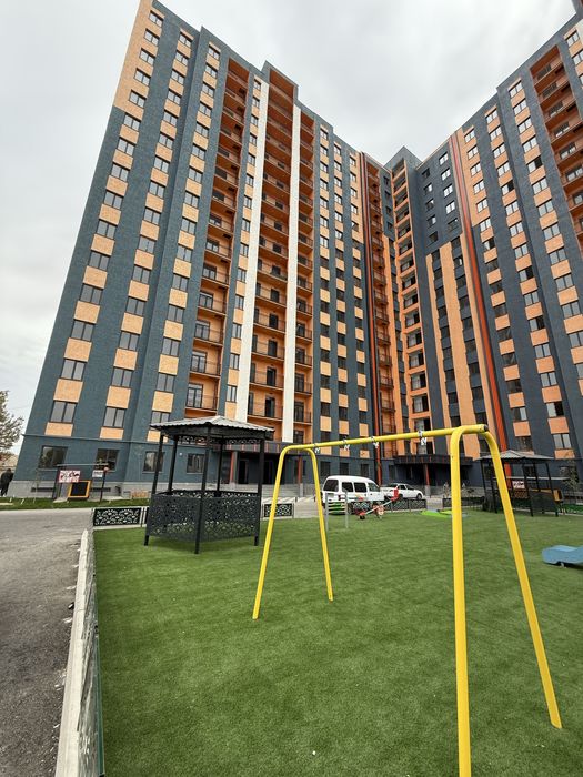 Срочна квартира сотилади сергели бобир махалла