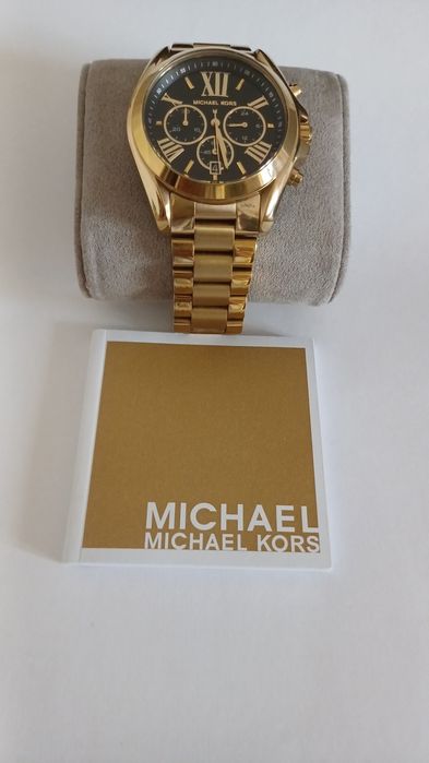 Продам срочно фирменные часы майкол корс