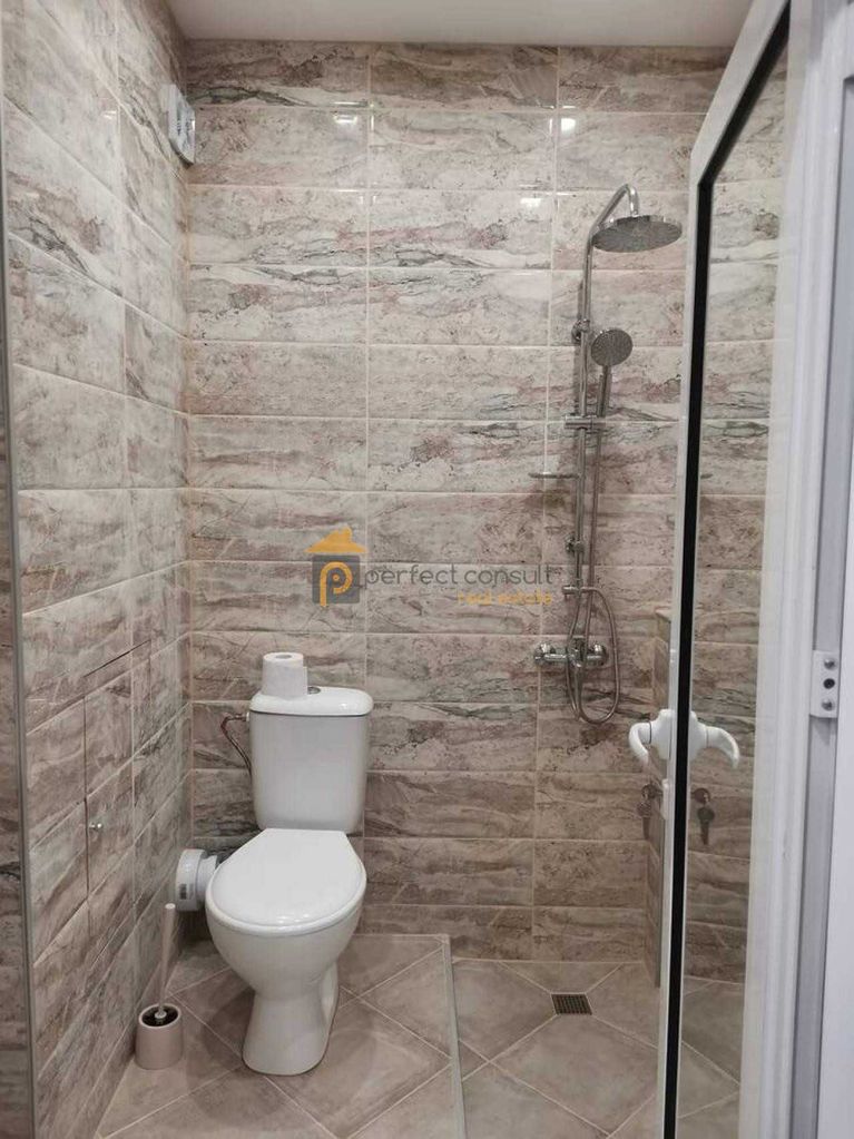 Дава се под наем Многостаен апартамент в Пловдив, Тракия - 70 кв.м за 450 € - Снимка #13