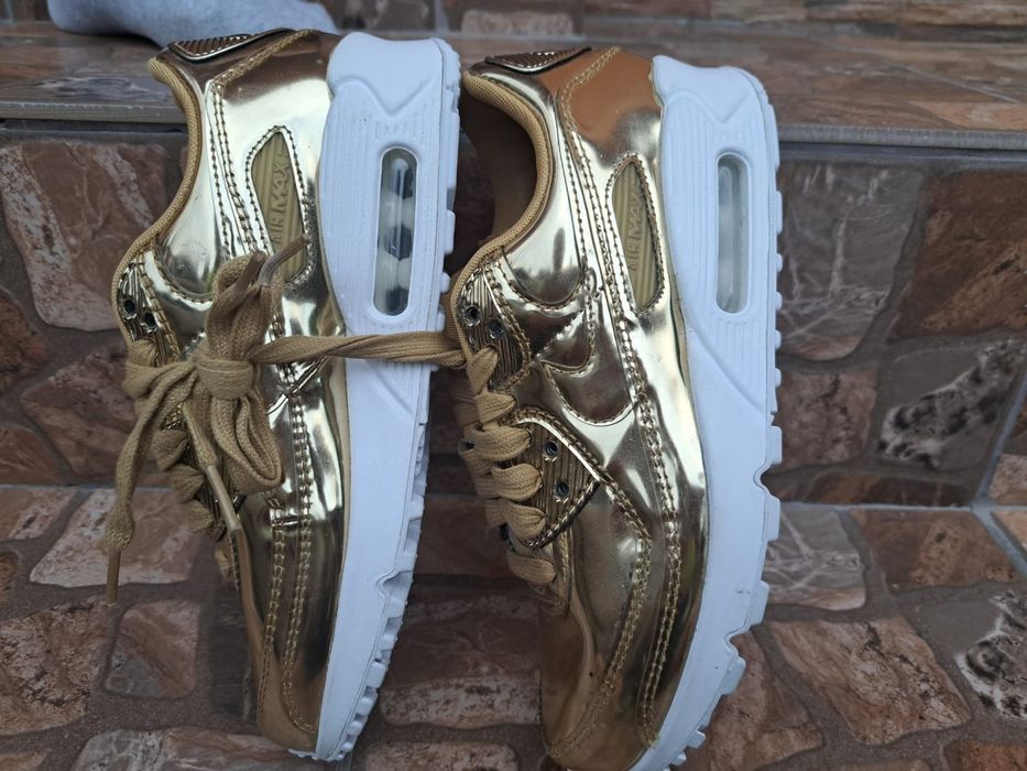 Adidasi Nike Air Max