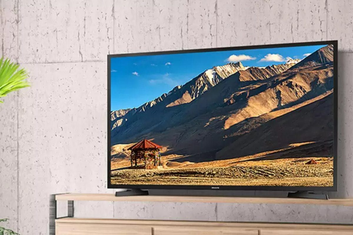 Телевизор Samsung 43 Smart TV с прошивкой и каналы !