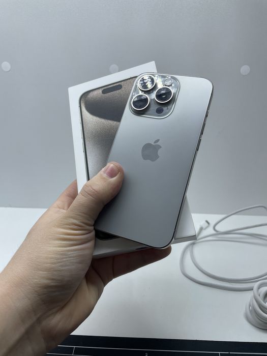Iphone 15 pro 256 g / айфон 15 про 256 гиг