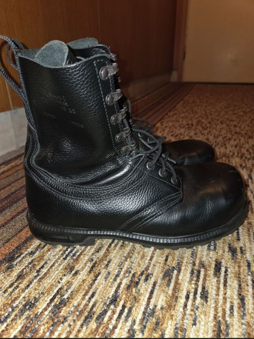 Шведски кубинки Sievi M90