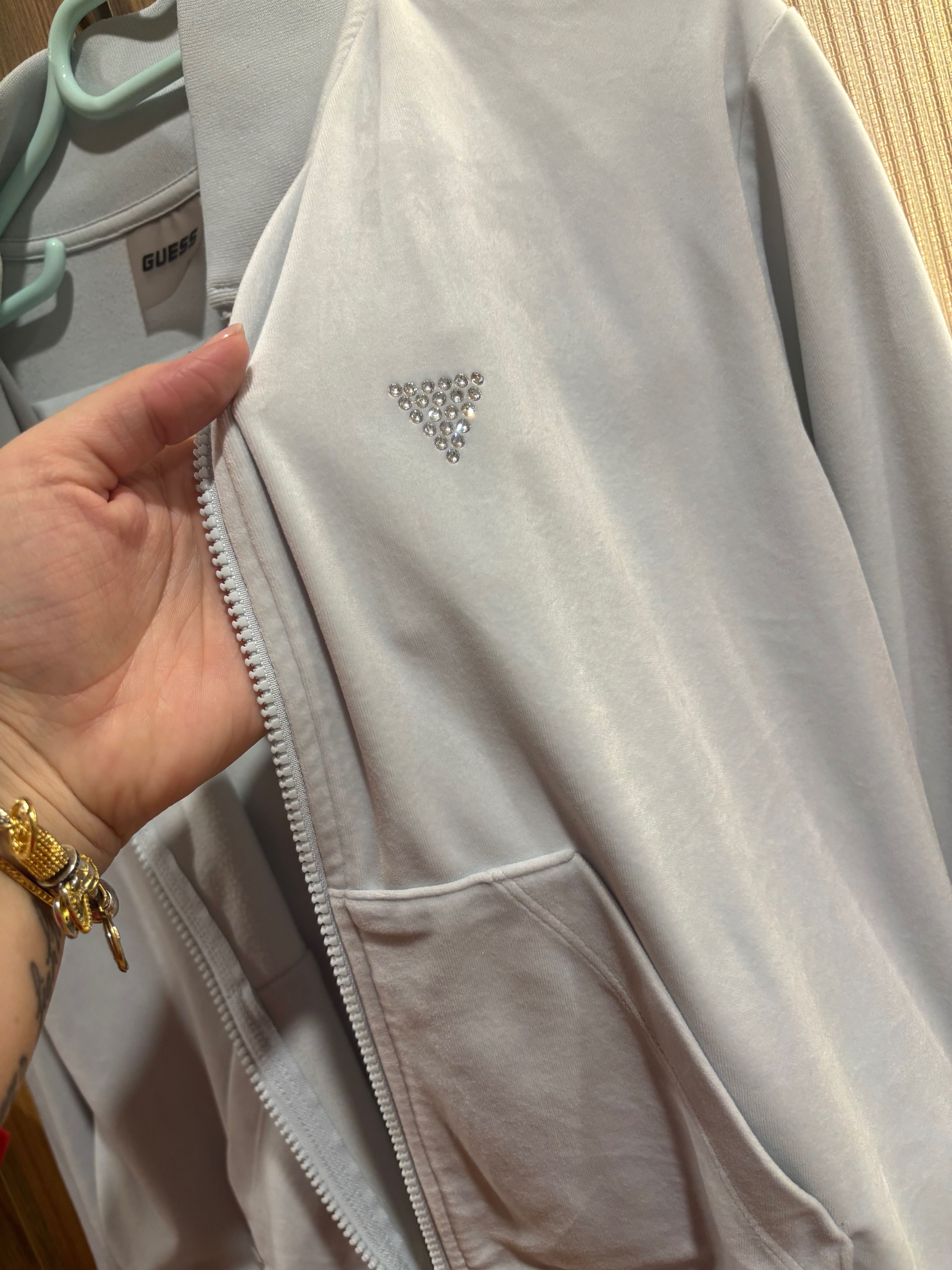 Дамски екип Guess