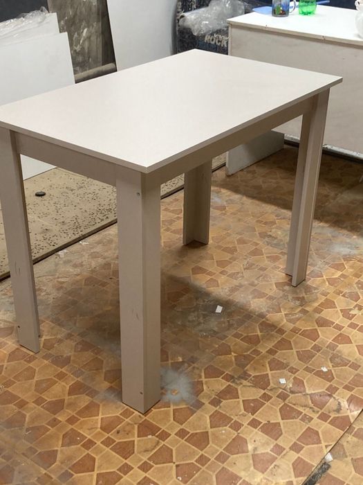 Кухонный стол 15000