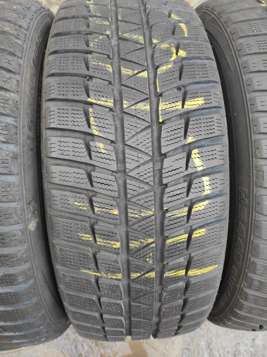 215/45/18 Falken