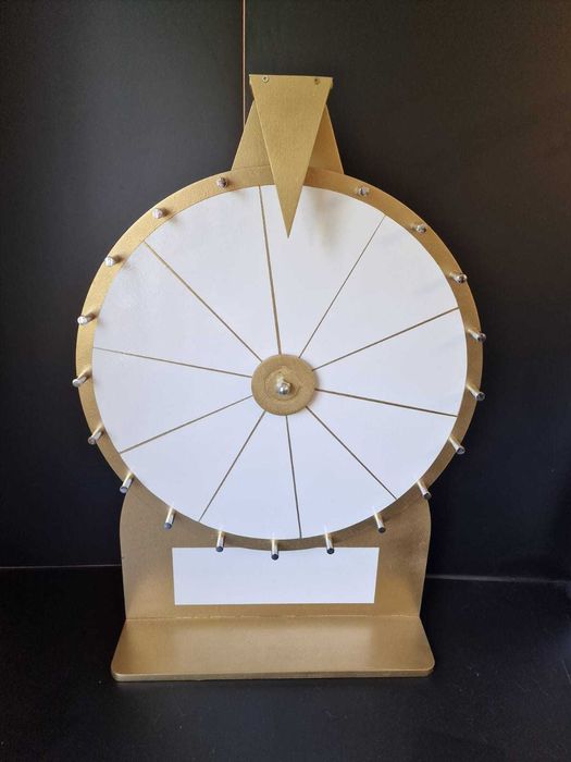 Колесо фортуны из дерева