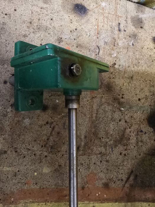 Задвижване на  центрофуга за мед