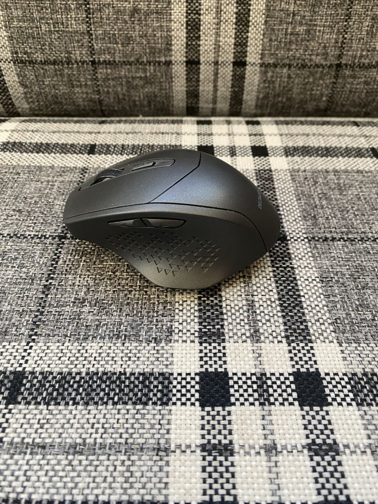 Mouse silentios bluteooth Negru