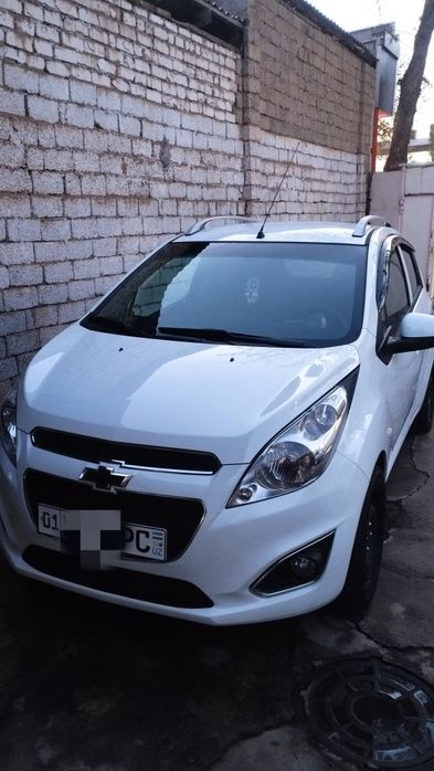 Спарк сотилади .