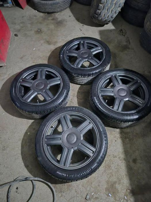 Төресі бар 17лик