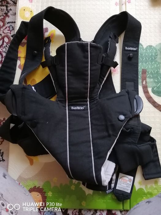 Продам кенгуру в хорошем состоянии