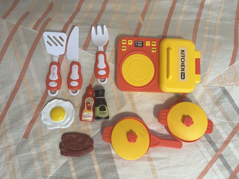 Игрушки разные от 1 года до 3 лет