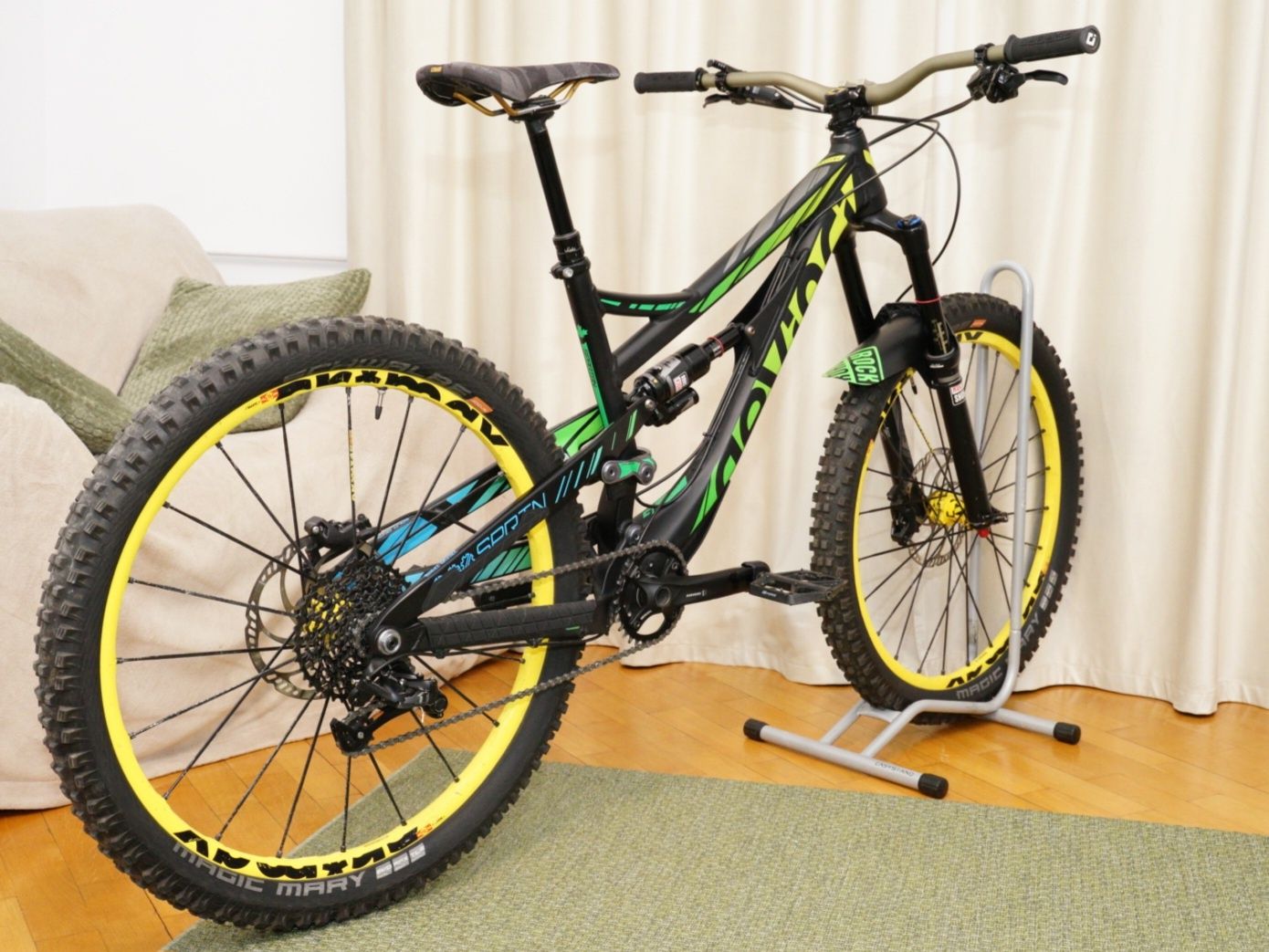 Bicicleta full suspension enduro DeVinci Spartan