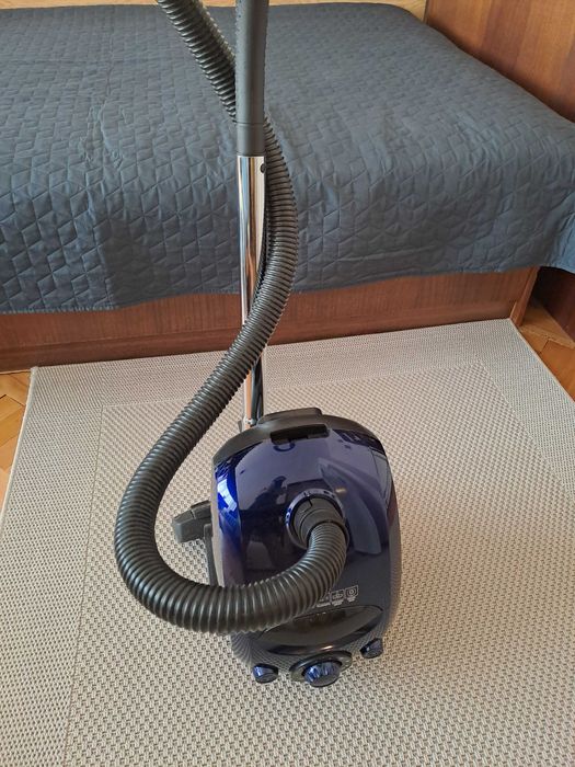 Прахосмукачка Daewoo RC-L381DB/2A