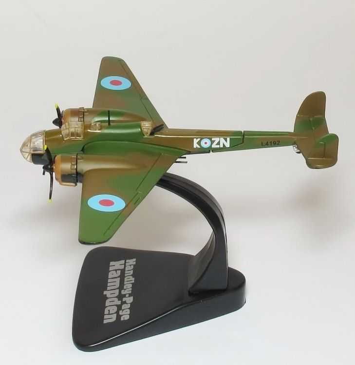 Macheta avion Handley Page Hampden UK RAF 1940 WWII - Atlas 1/144 WW2