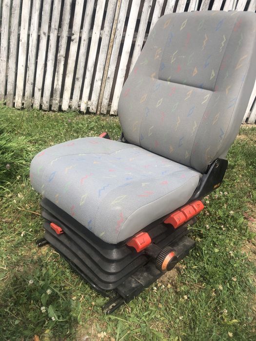 Scaun cu perna de aer lt sau sprinter ca nou