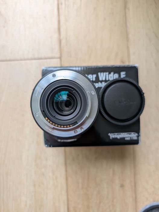 Voigtlander Heliar-Hyper Wide 10mm f/5.6 Aspherical Sony E
