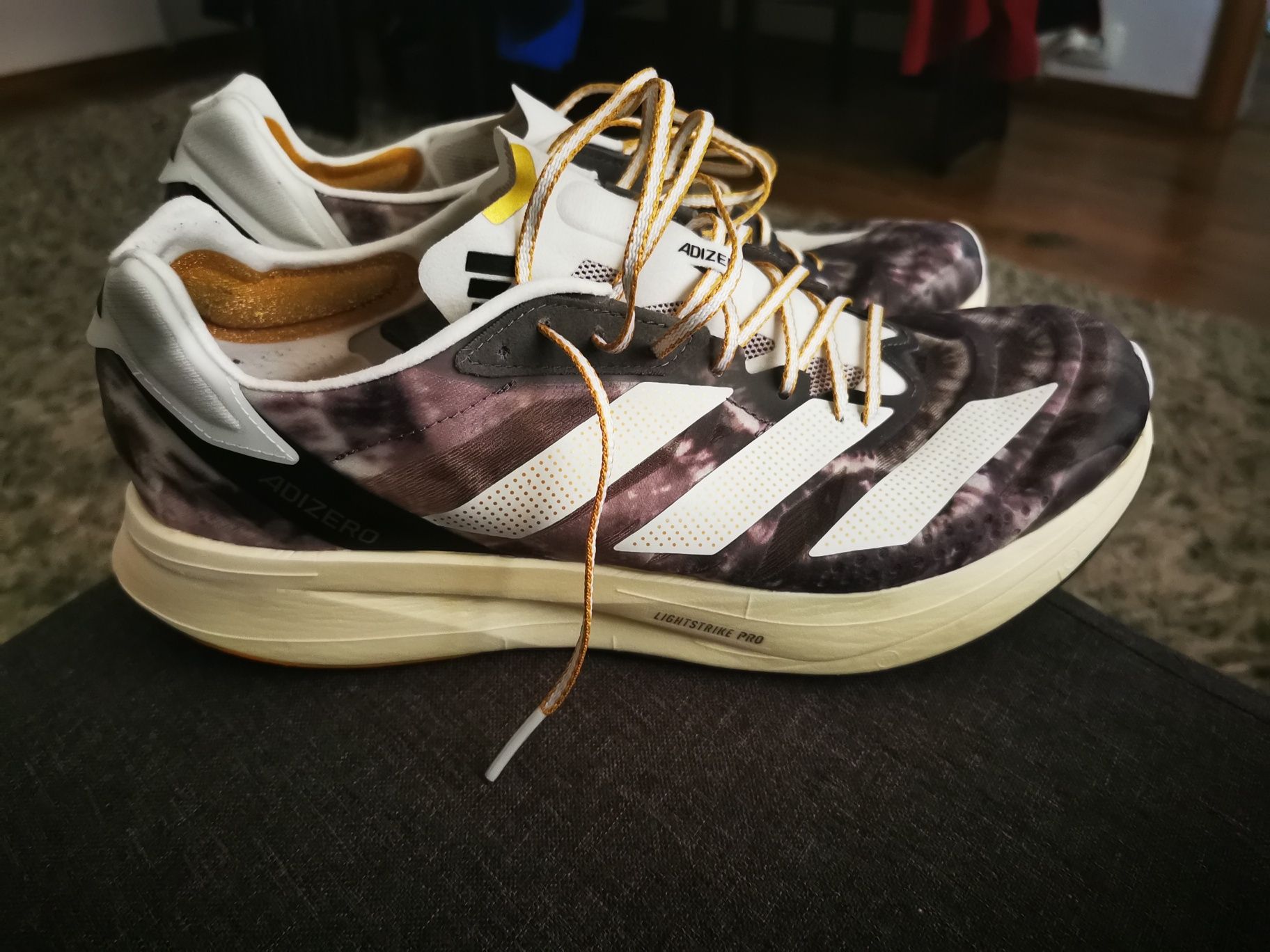 Vand adidasi AdiZero adios pro 2 URGENT