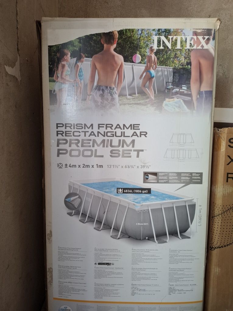 Бассейн Intex каркасный